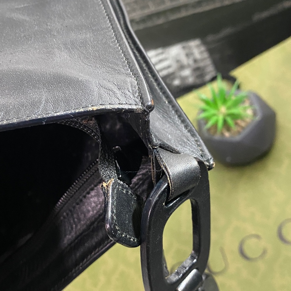Authentic Rare Gucci Elegant black leather Bag - Picture 14 of 14